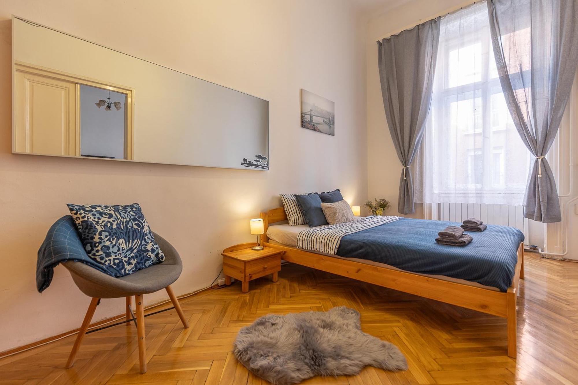 Raday Corner Apartment *